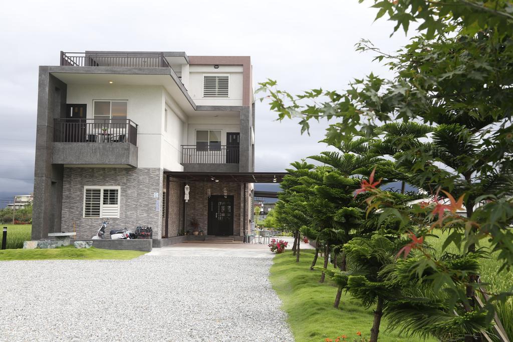 Langkawi B&B Luodong Exterior photo